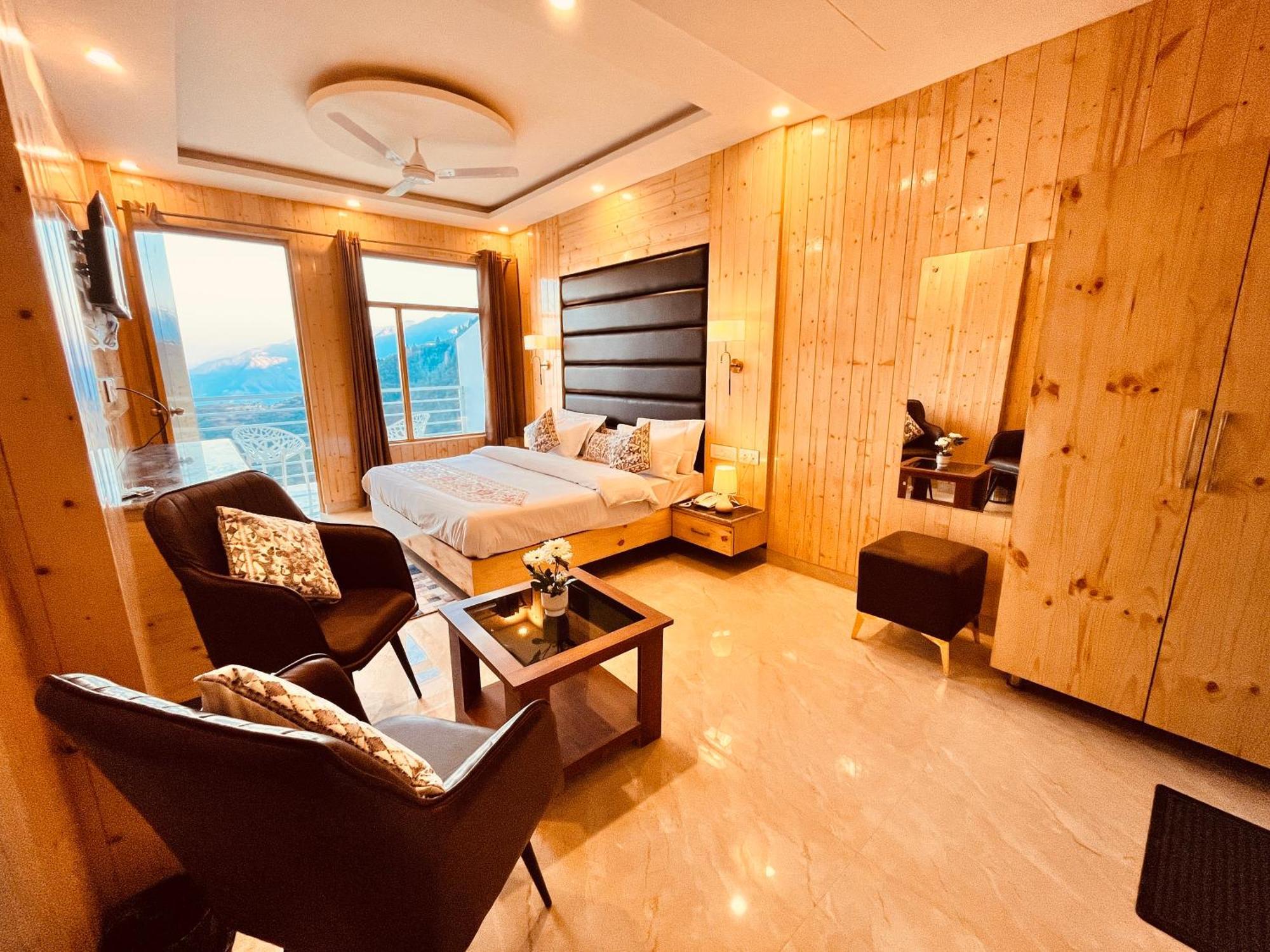 Hotel Hill View, Mussoorie - Near Jw Marriott Mussoorie, M 77377-32479 Luaran gambar