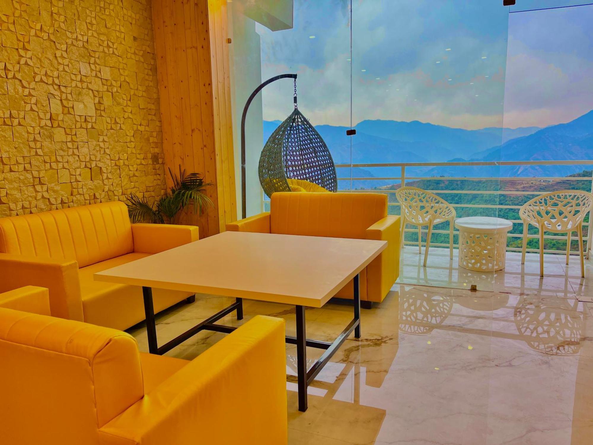Hotel Hill View, Mussoorie - Near Jw Marriott Mussoorie, M 77377-32479 Luaran gambar